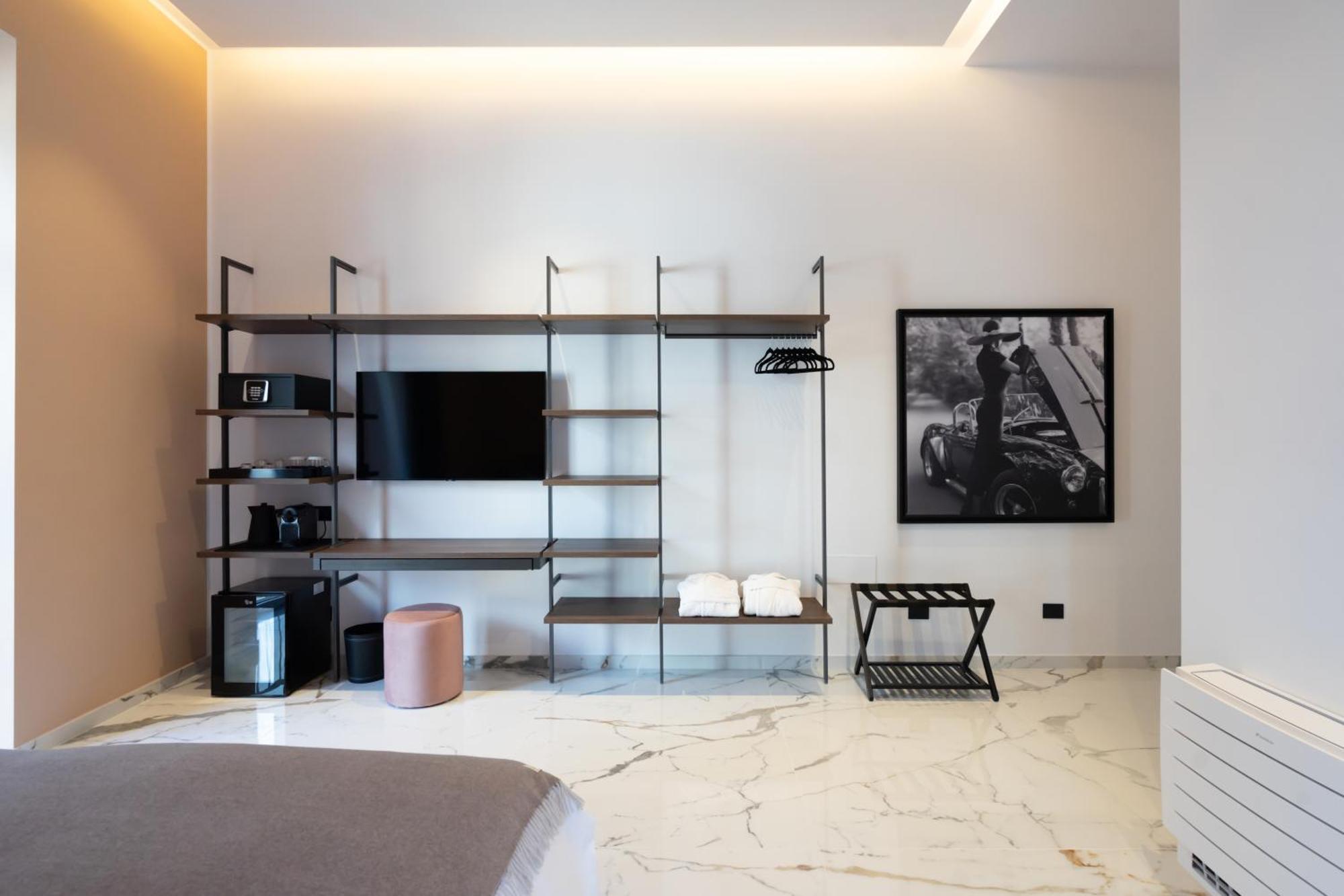 Insogno Suites Неаполь Экстерьер фото